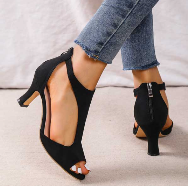 Velaura™ - Il Comfort che Ti Valorizza